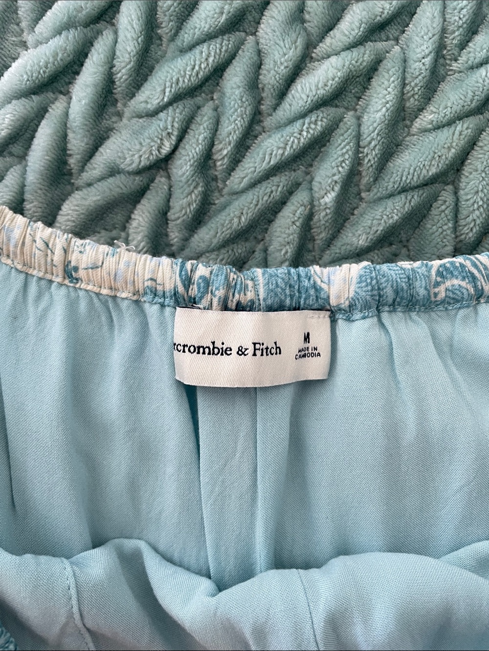 Abercrombie Crinkle Wide Leg Palazzo Pants - Picture 4 of 5